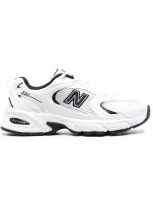 New Balance logo patch low top sneakers