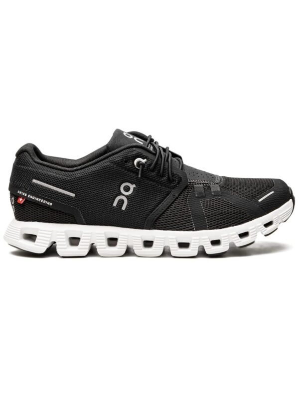 On Running Cloud 5 Black sneakers