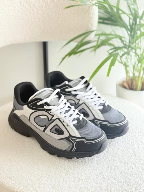 480a637c-85cb-46ee-ab9f-2dfa61ff52b8 Dior men sneakers