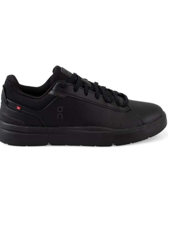 On The Roger Advantage All Black
