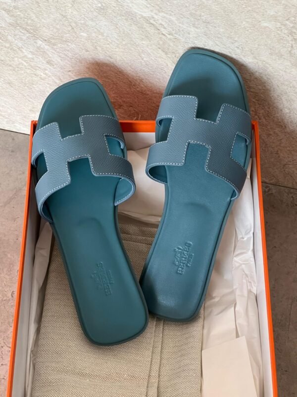 PHOTO-2025-05-23-12-21-00 Herems Oran