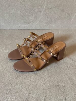 PHOTO-2025-05-24-12-46-22 Valentino heels