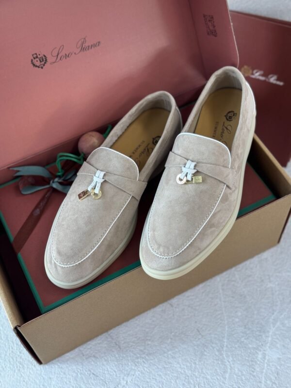 Loro Piana charm walk