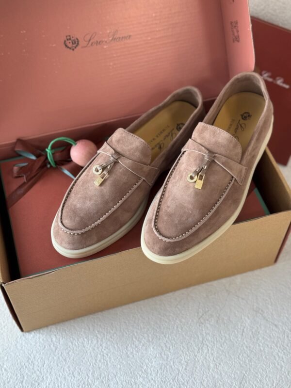 Loro Piana charm walk