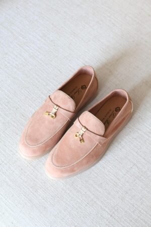 PHOTO-2025-07-24-17-59-57 2 Loro Piana charm walk