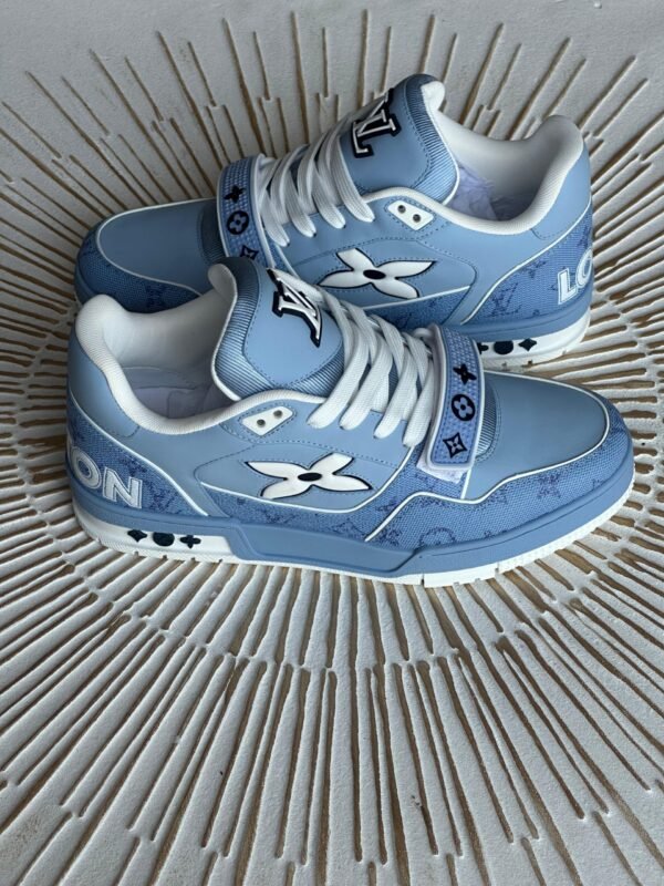 PHOTO-2025-07-25-18-11-30 Louis vuitton Sneakers