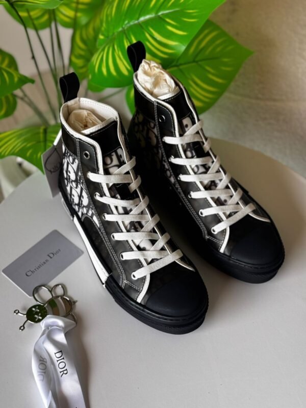 Dior Sneakers