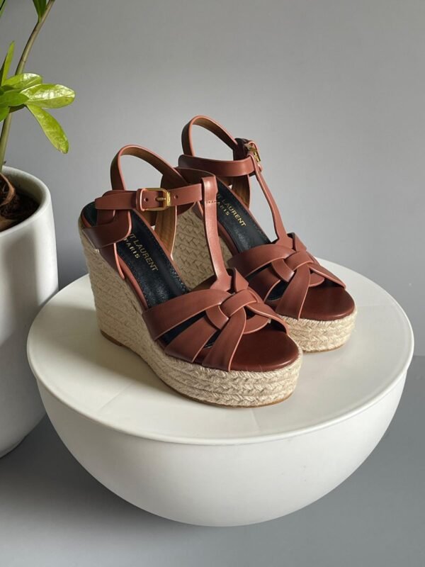 Yves Saint Laurent Heels