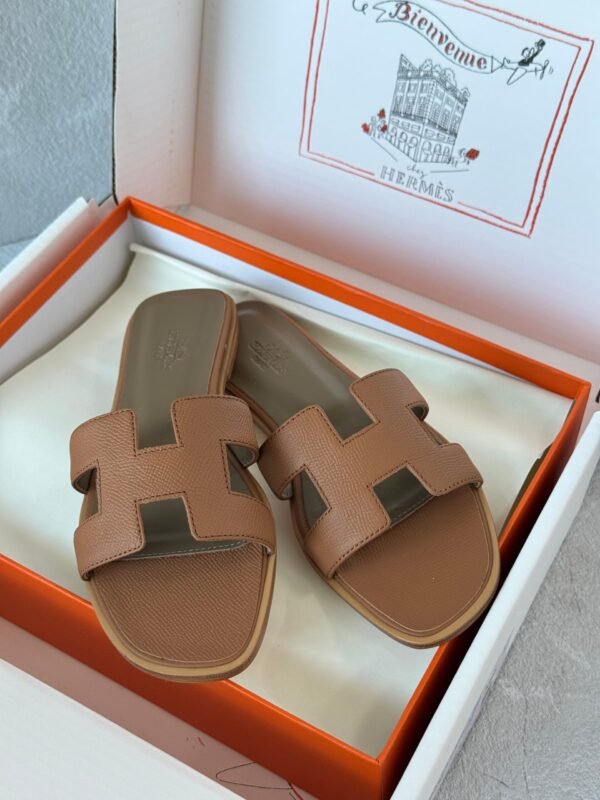 PHOTO-2025-08-06-16-10-39 Herems Oran