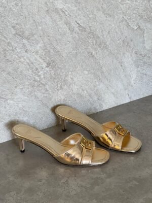 PHOTO-2025-08-09-15-34-03 Fendi heels