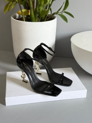 Yves Saint Laurent Heels