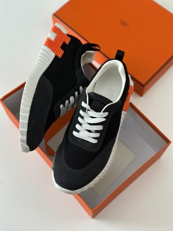 PHOTO-2025-08-27-15-28-23 Hermes Sneakers