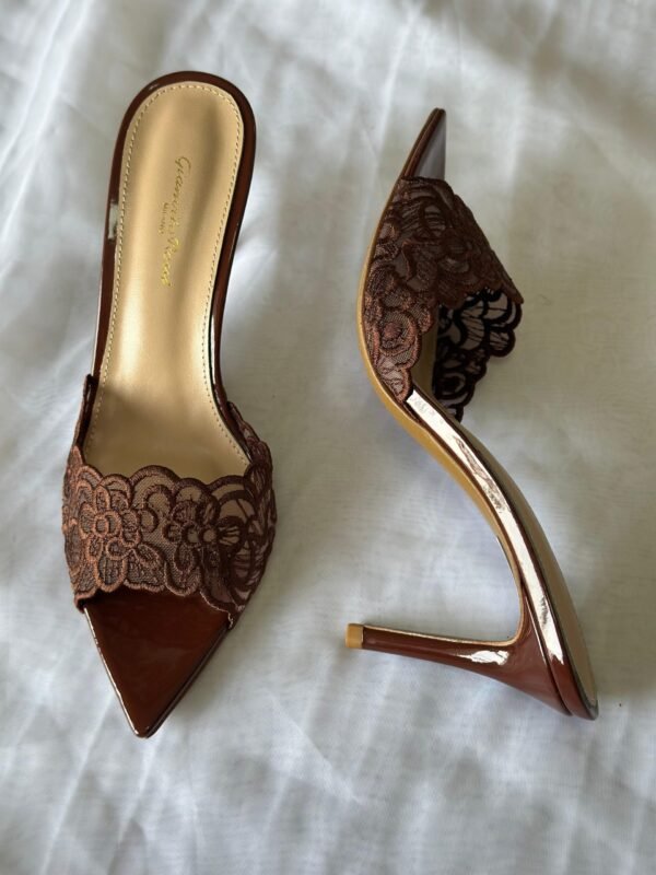 PHOTO-2025-08-29-16-07-02 Giovanni rossi Heels