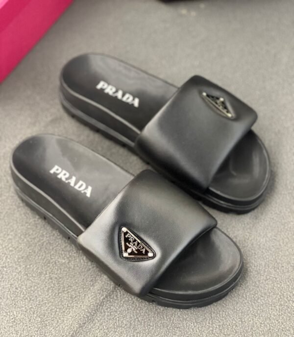 PHOTO-2025-08-30-15-22-23 Prada Flats