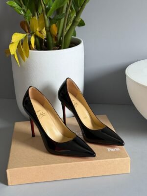PHOTO-2025-08-30-17-51-42 Christian louboutin Heels