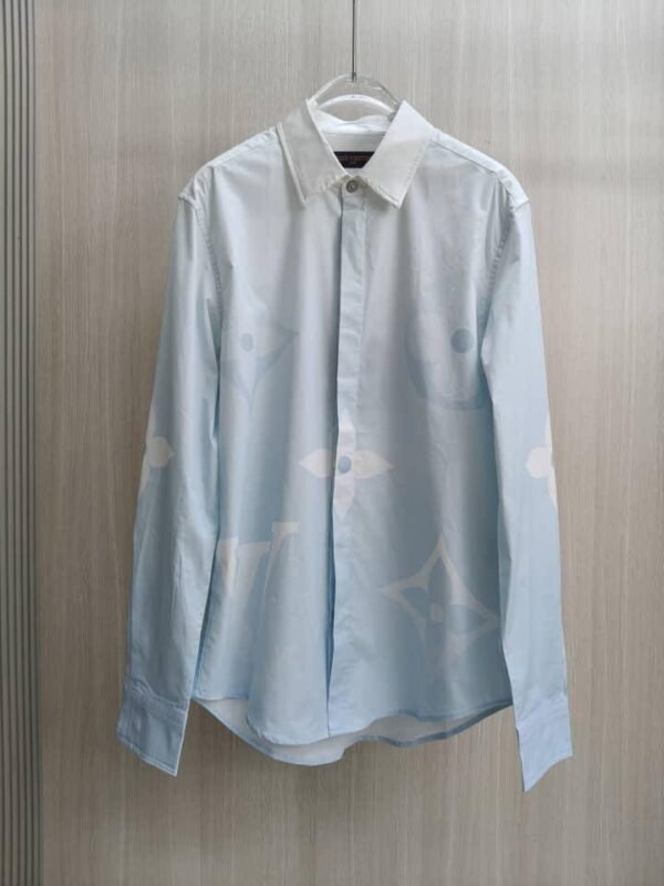 photo_2025-08-27_21-55-33 Louis Vuitton shirt