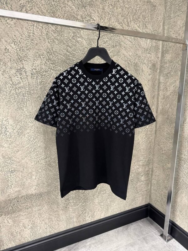Louis Vuitton T_shirt