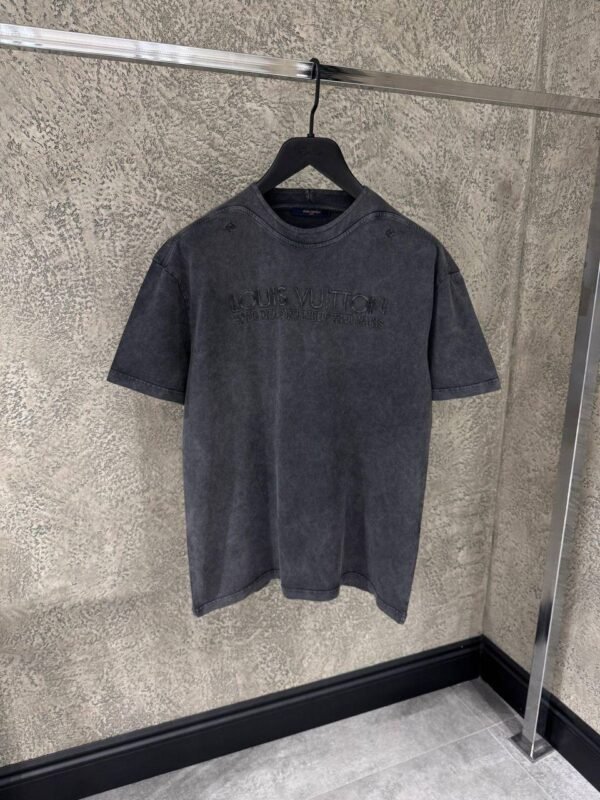 Louis Vuitton  T_shirt