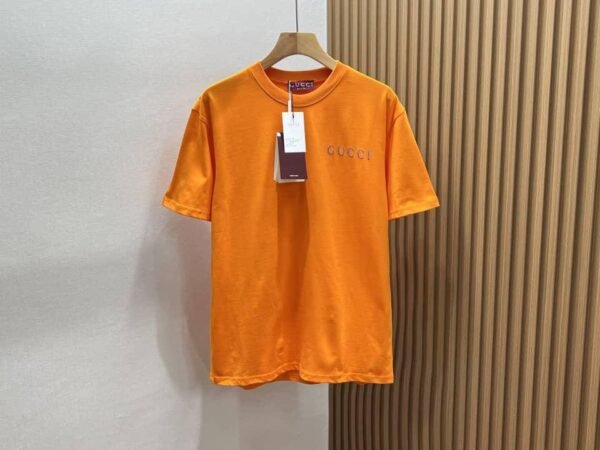 Gucci orange T_shirt