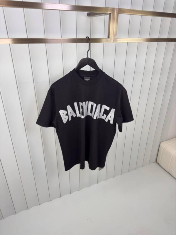 photo_2025-08-28_16-20-47 Balenciaga T_shirt